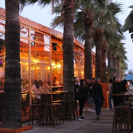 Daire Luxury At Mackenzie With Private Parking And Balcony Larnaca